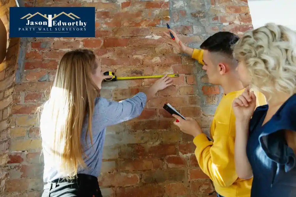 What are the responsibilities of a party wall surveyor Southwick?